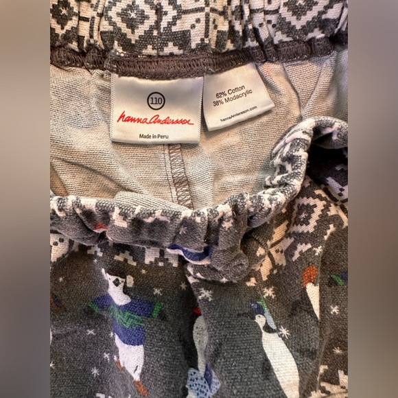 Kid’s Hanna Andersson Gray Fairisle Winter Penguins Flannel Pajama Pants - Picture 4 of 9